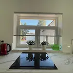 Geraeumige Mit Terrasse *