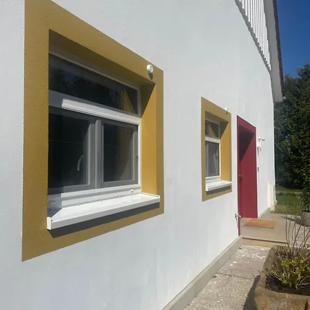 Geraeumige Mit Terrasse דירה *