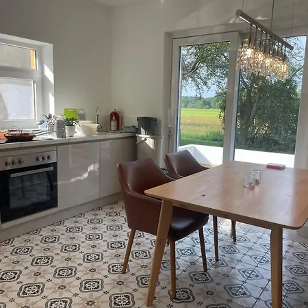 Geraeumige Mit Terrasse Apartment Halle (Westfalen)