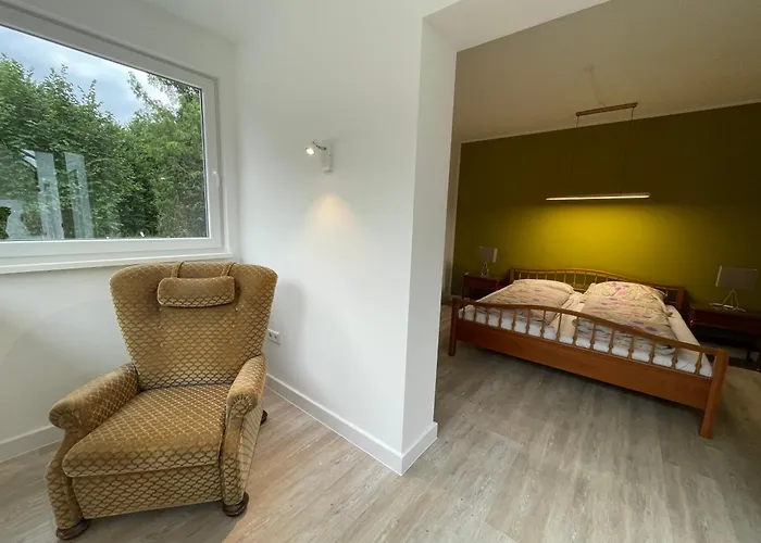 Geraeumige Mit Terrasse Halle (Westfalen)