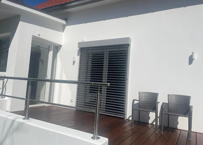 Geraeumige Mit Terrasse Halle (Westfalen)