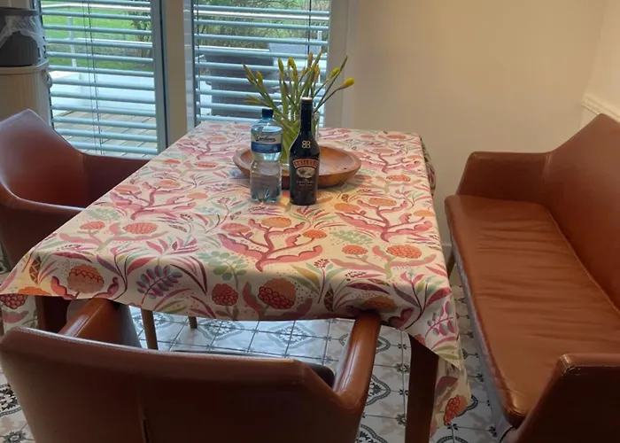 Geraeumige Mit Terrasse Halle (Westfalen)